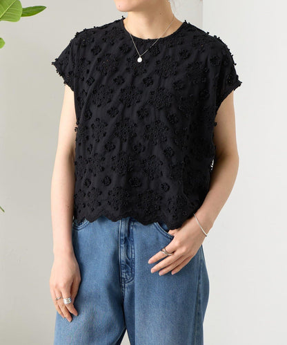 刺繡襯衫