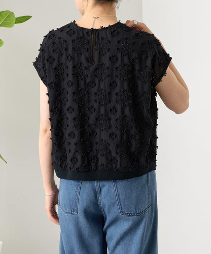 刺繡襯衫