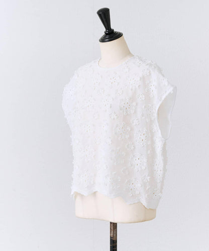 刺繡襯衫