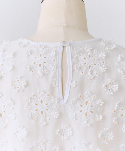 刺繡襯衫