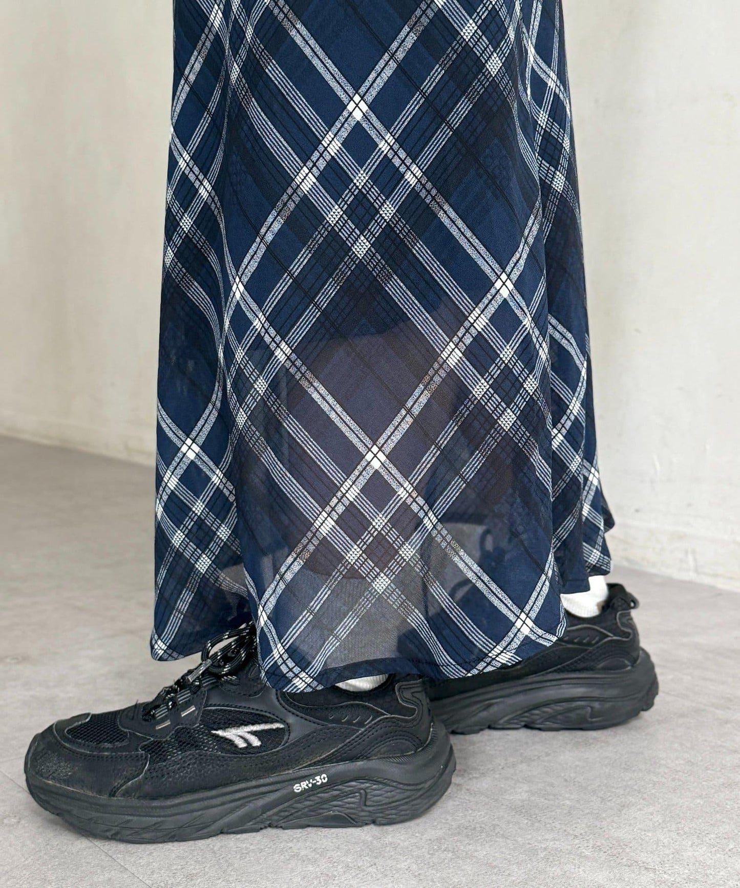 多款薄紗半身裙