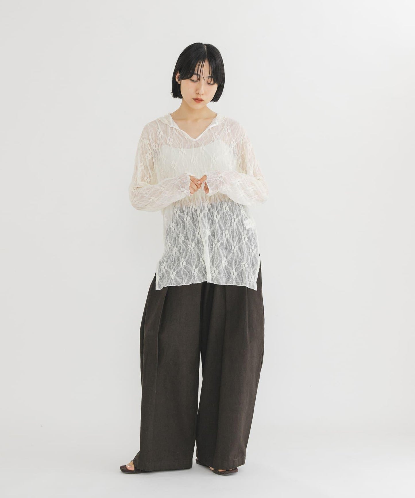連帽蕾絲上衣