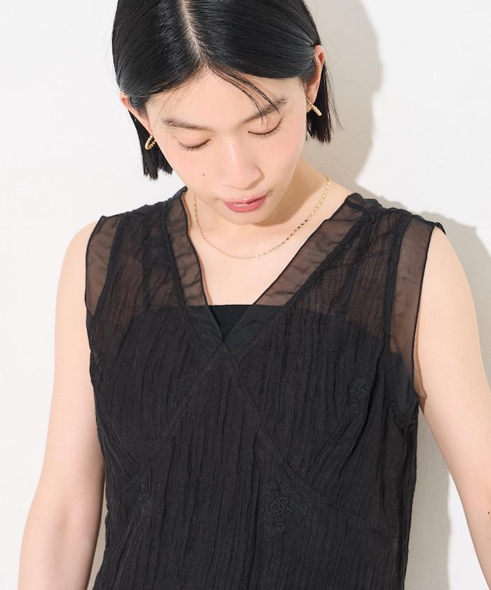 透紗刺繡 無袖款 結合帶胸墊設計 上衣＋吊帶衫套裝