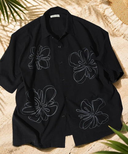 寬鬆版花朵刺繡短袖開領襯衫
