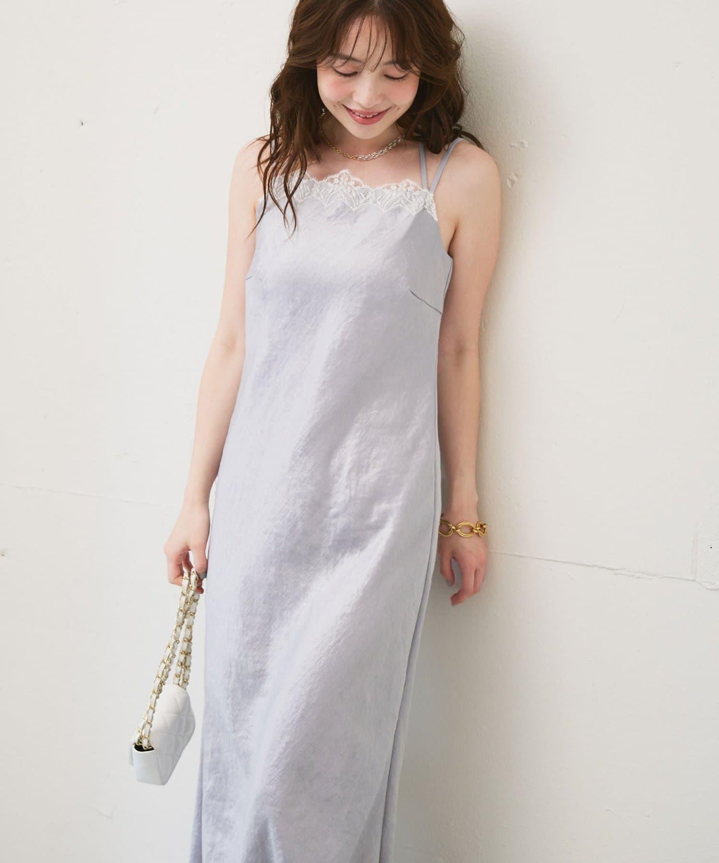 【La boutique BonBon】緞面蕾絲吊帶連衣裙