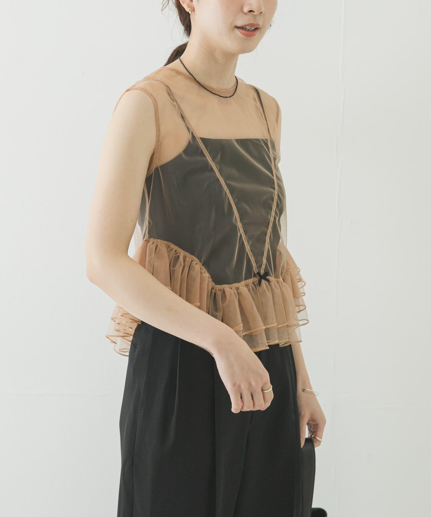 ESTHE TULLE PEPLUM RUFFLE TOP 荷葉邊上衣