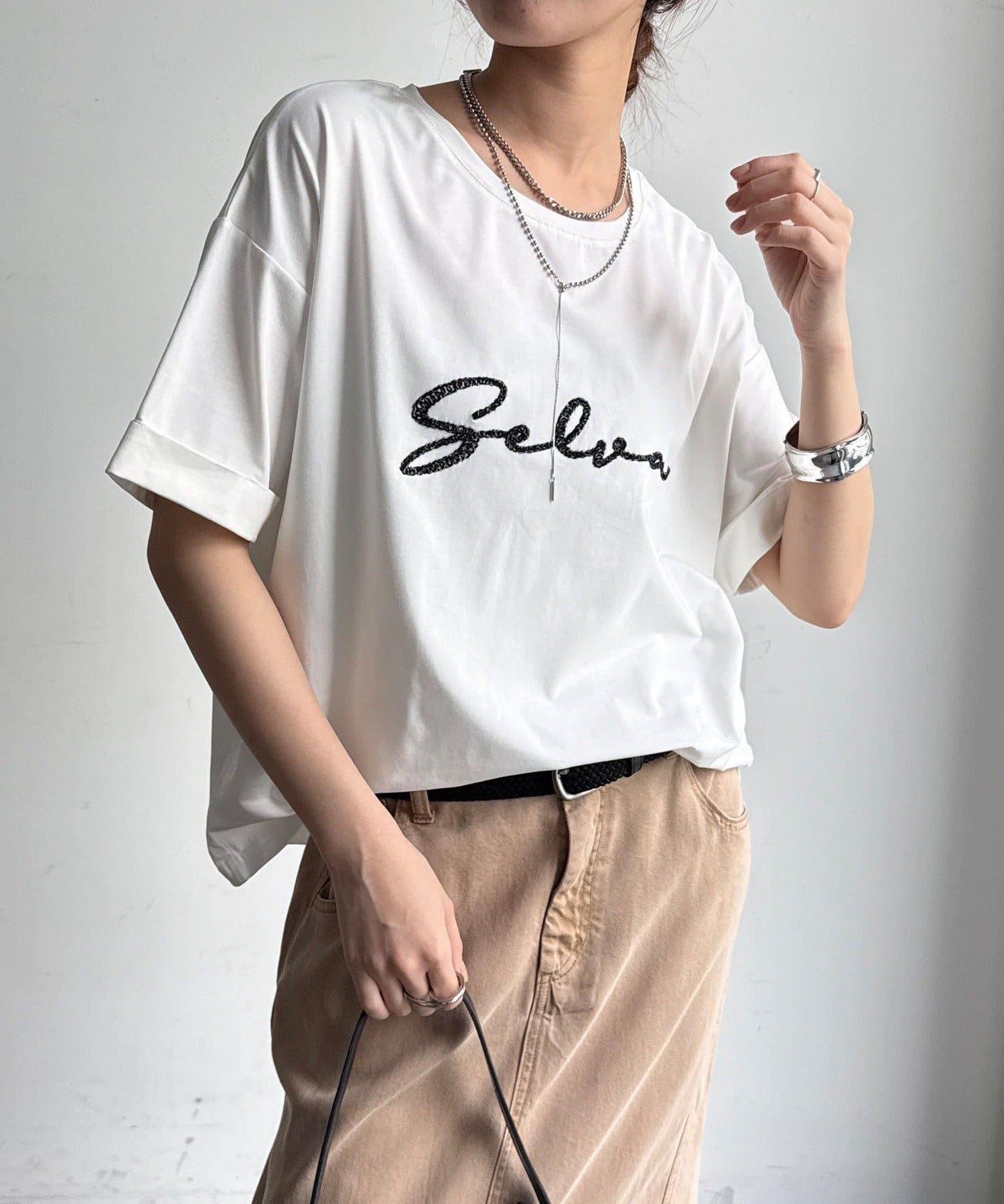 繩線刺繡Logo TEE