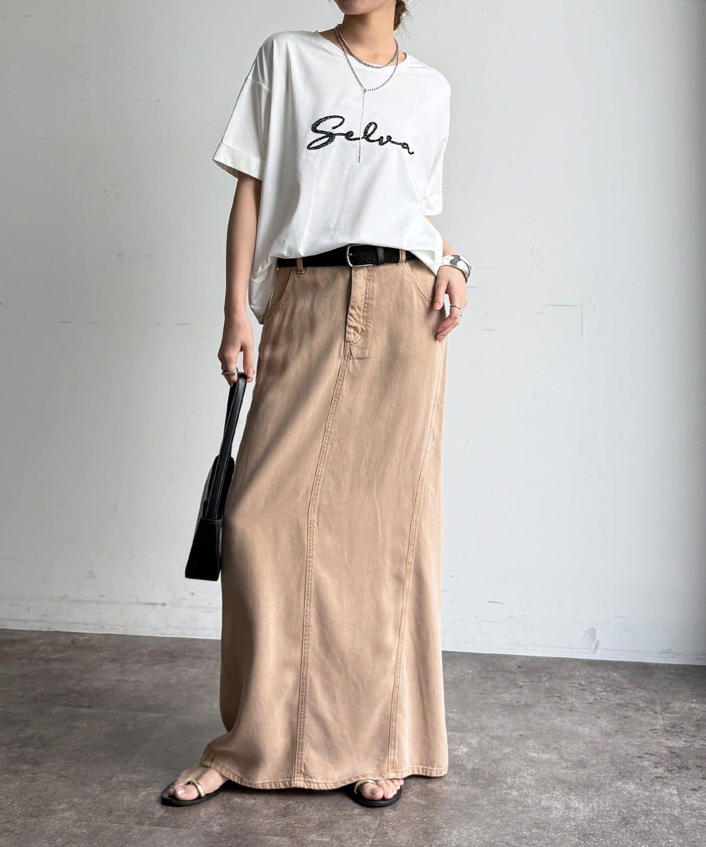 繩線刺繡Logo TEE