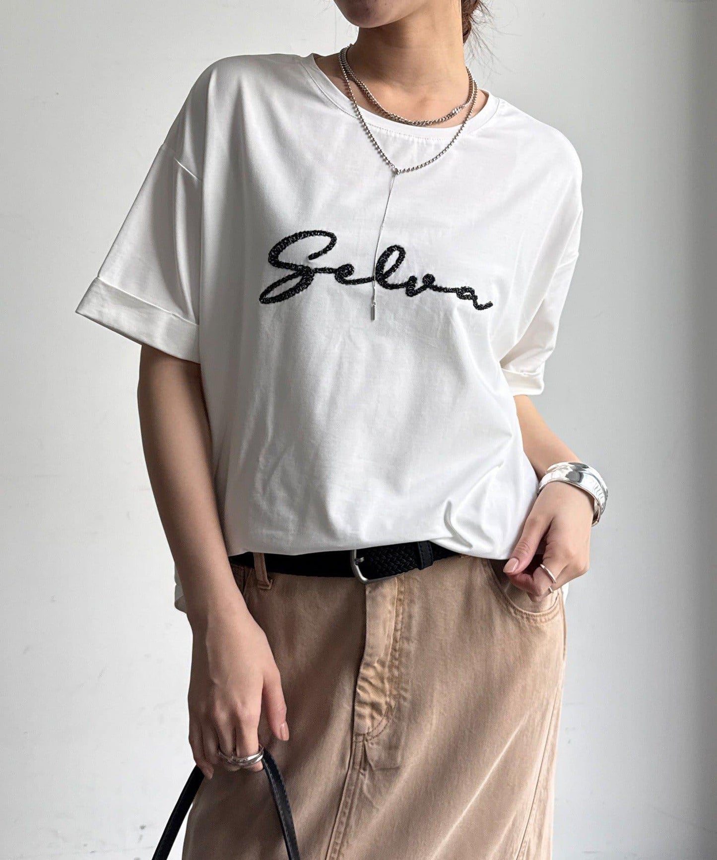 繩線刺繡Logo TEE