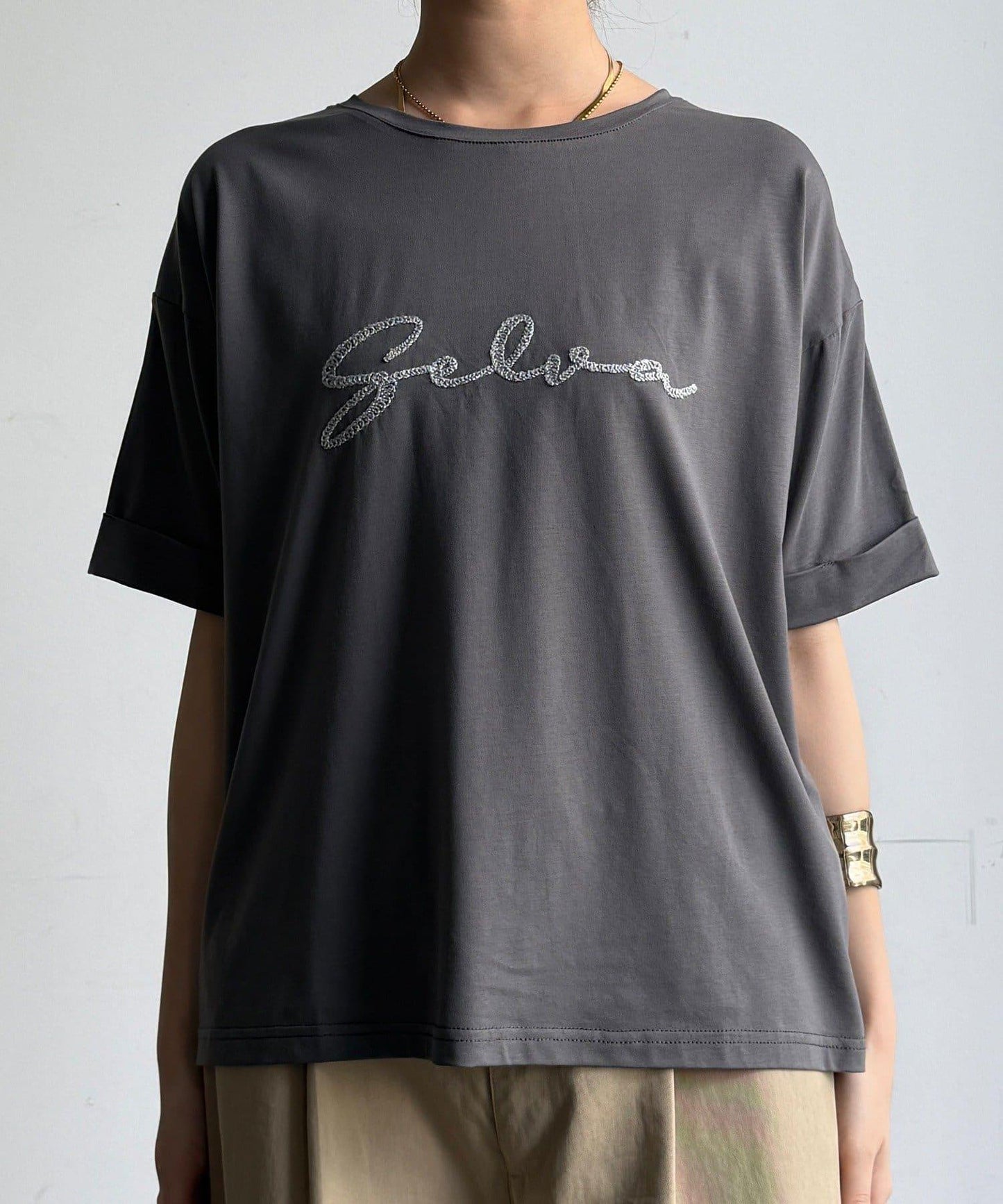 繩線刺繡Logo TEE