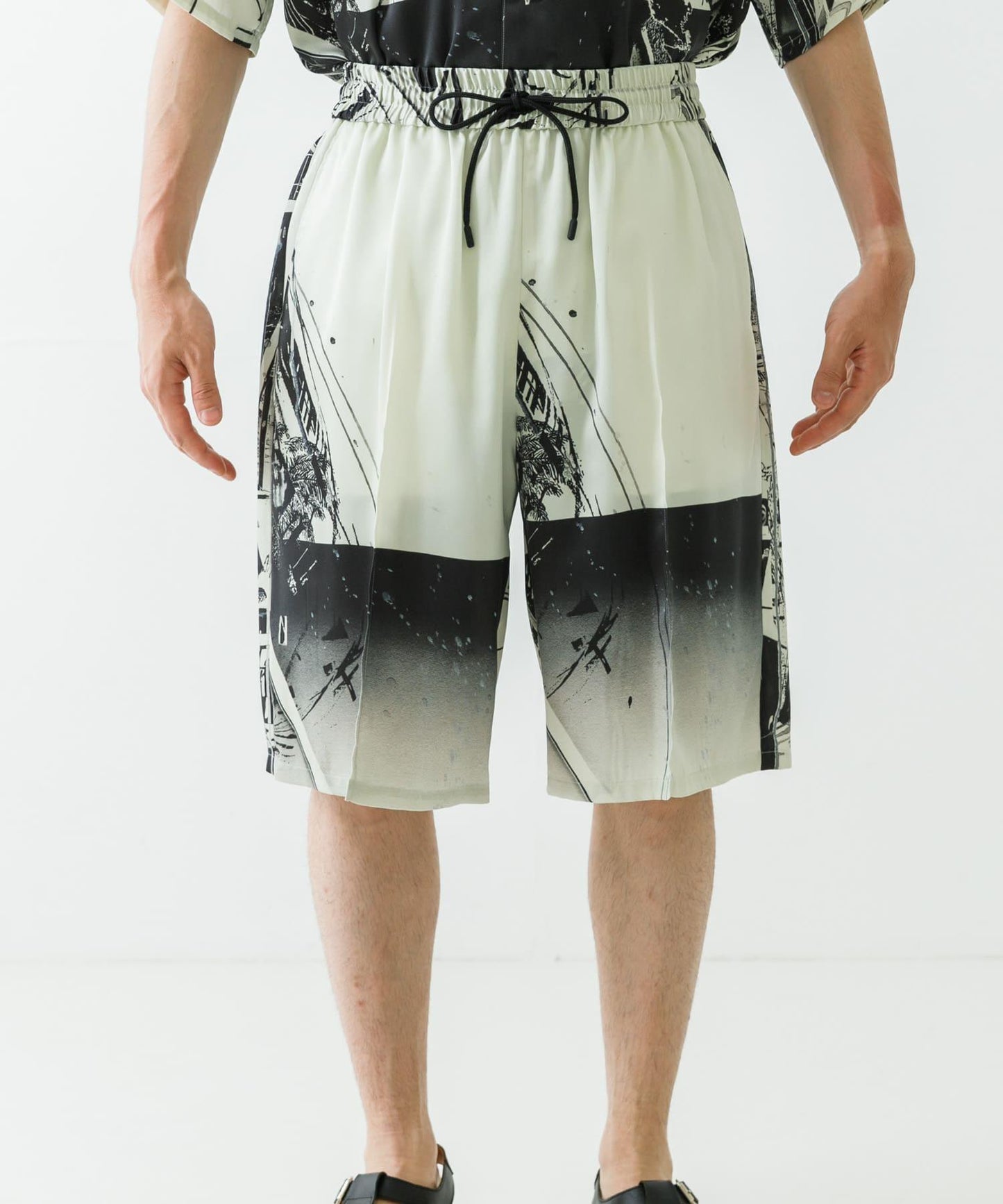 semoh NewCollapse Short Pants 短褲