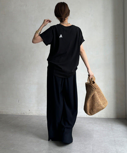 貼章風刺繡設計 TEE 款