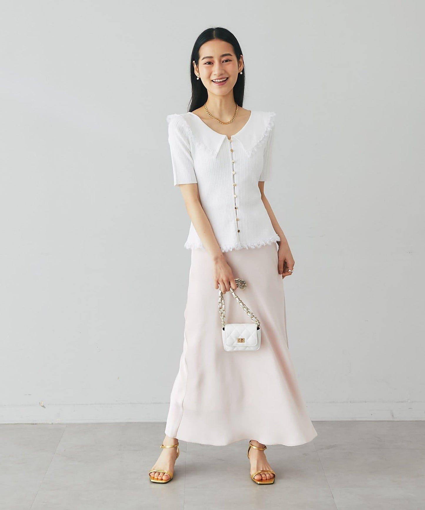 【La boutique BonBon】翻領蕾絲飾邊金釦針織衫