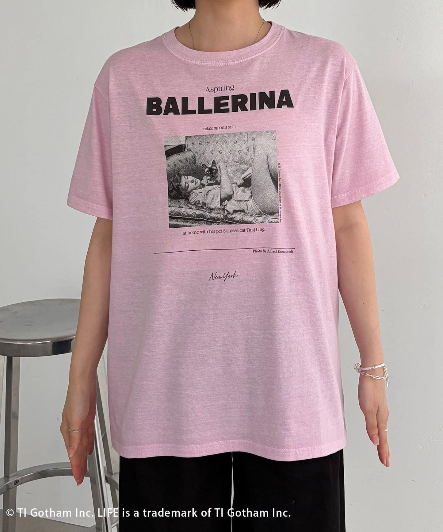 GOOD ROCK SPEED BALLERINA PHOTO 圖案T恤