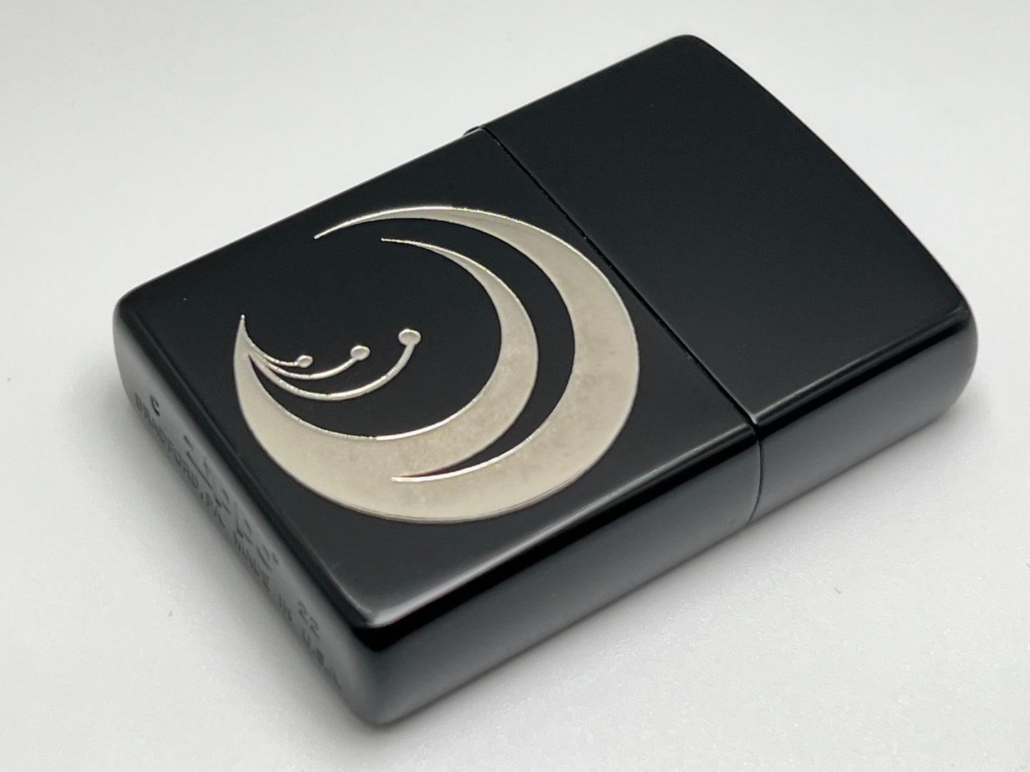 リコリス・リコイル_Zippo (リコリス校章)