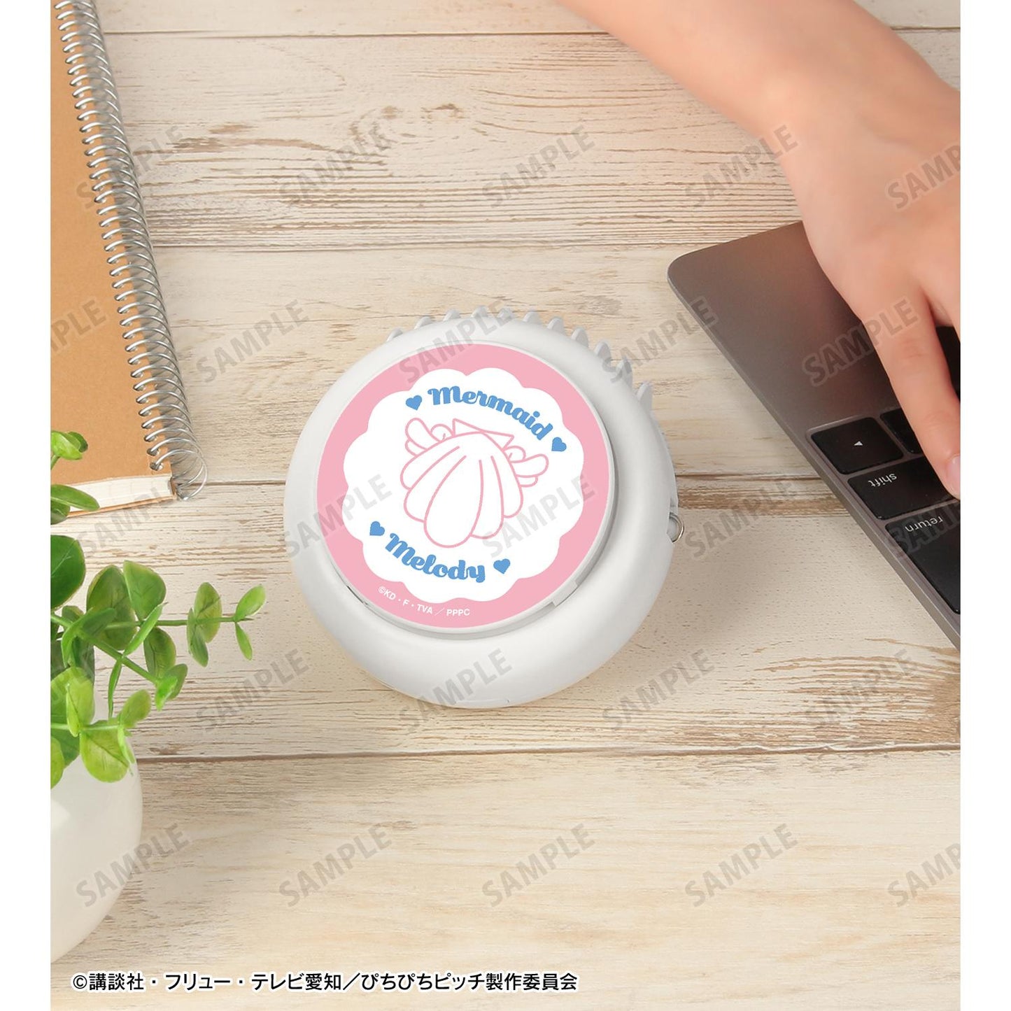 ぴちぴちピッチ_モチーフ柄 ハンディファン