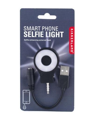 KIKKERLAND / Selfie Light