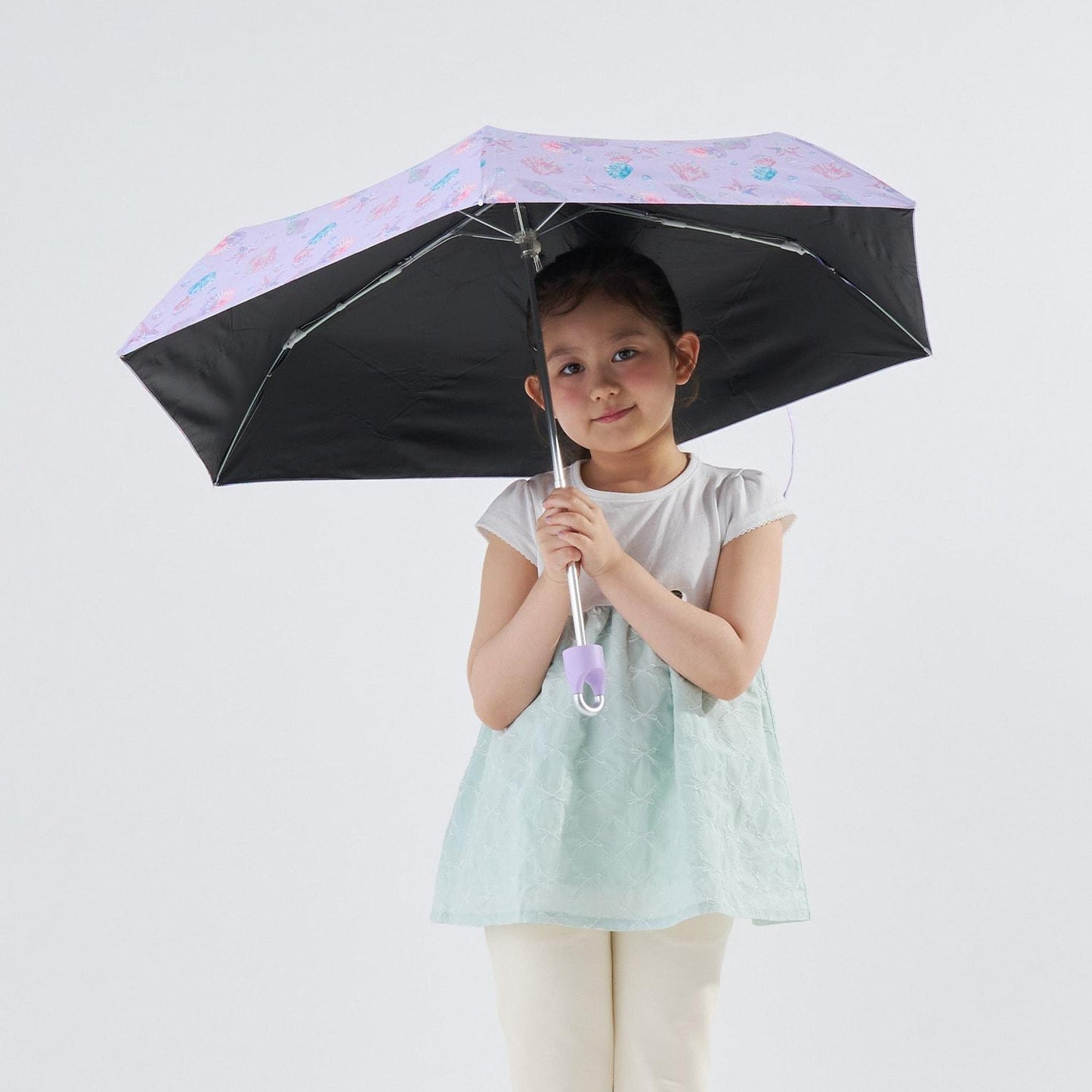 【UVカット99%以上】【軽量】【晴雨兼用】ひっかけられる持ち手の折りたたみ傘【子供服】【キッズ】【女の子】