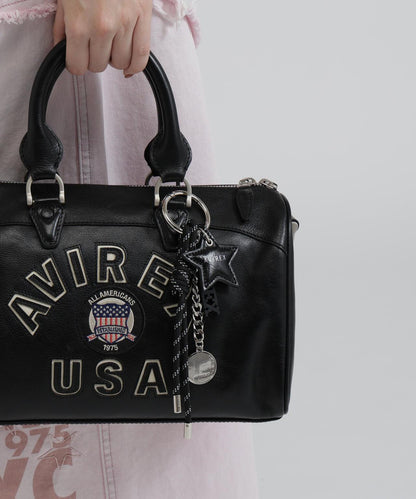 《直営店限定》VARSITY STAR KEY CHARM