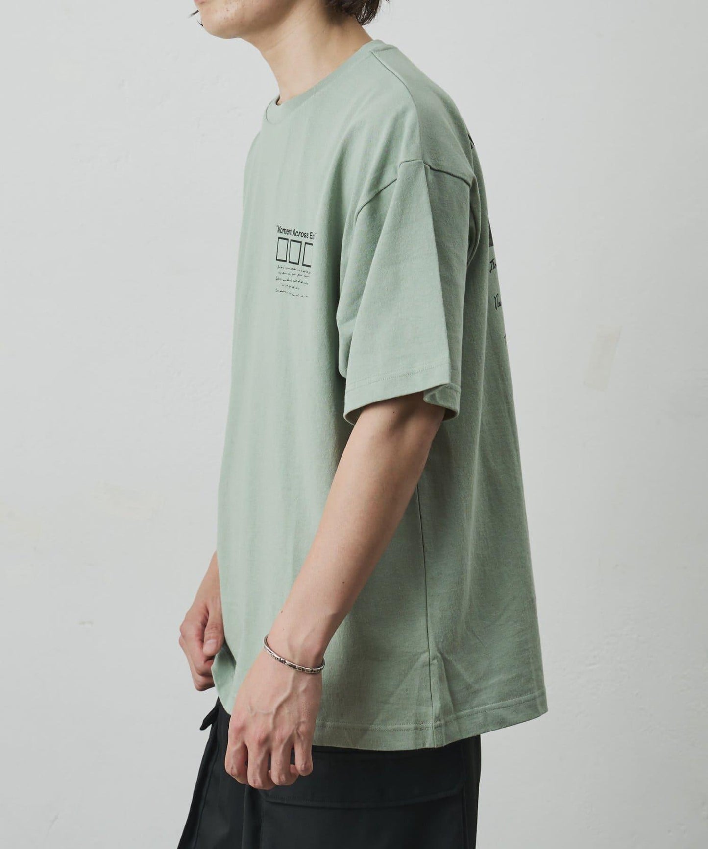 フォトコラージュバックプリントTシャツ