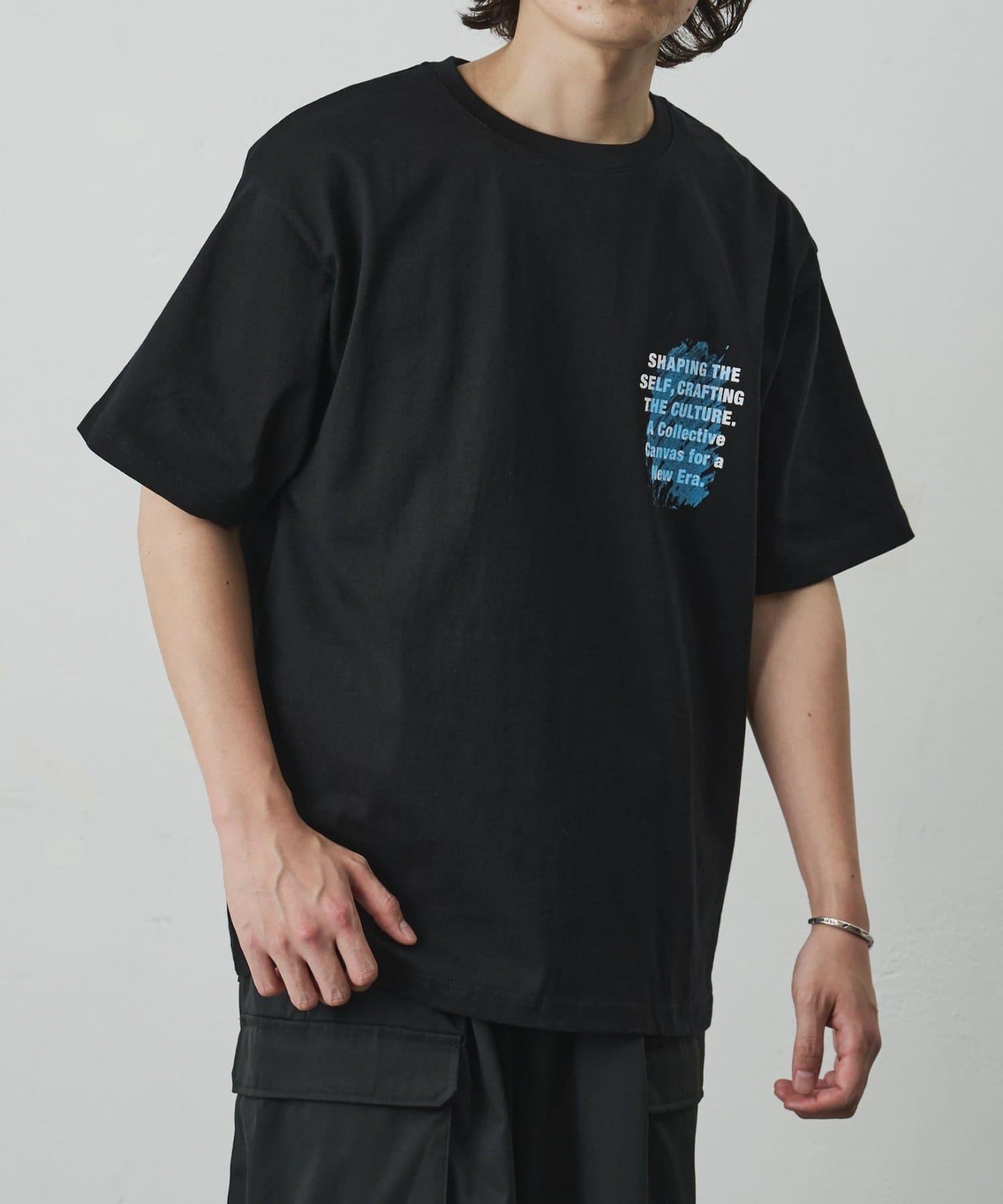 レイヤードアートバックプリントTシャツ