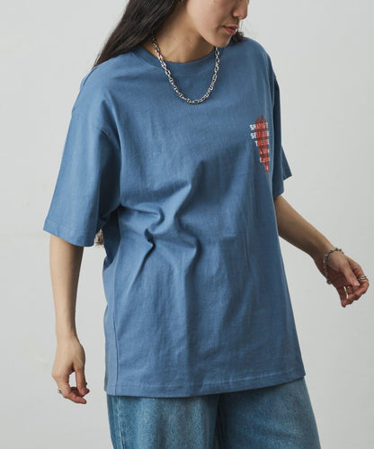 レイヤードアートバックプリントTシャツ