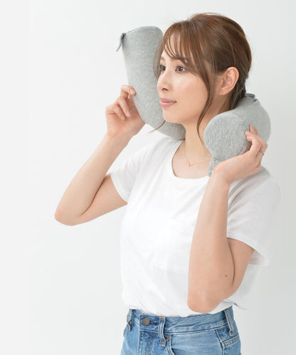 GUAPO 好きな形に曲げられるネックピロー