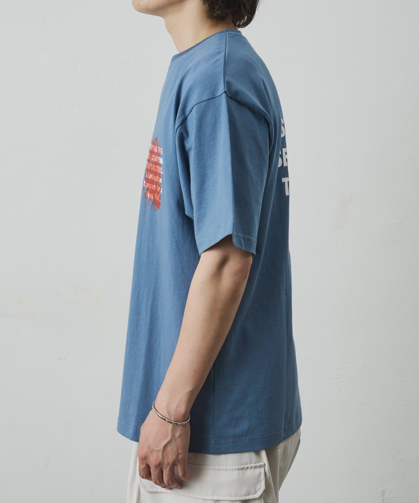 レイヤードアートバックプリントTシャツ