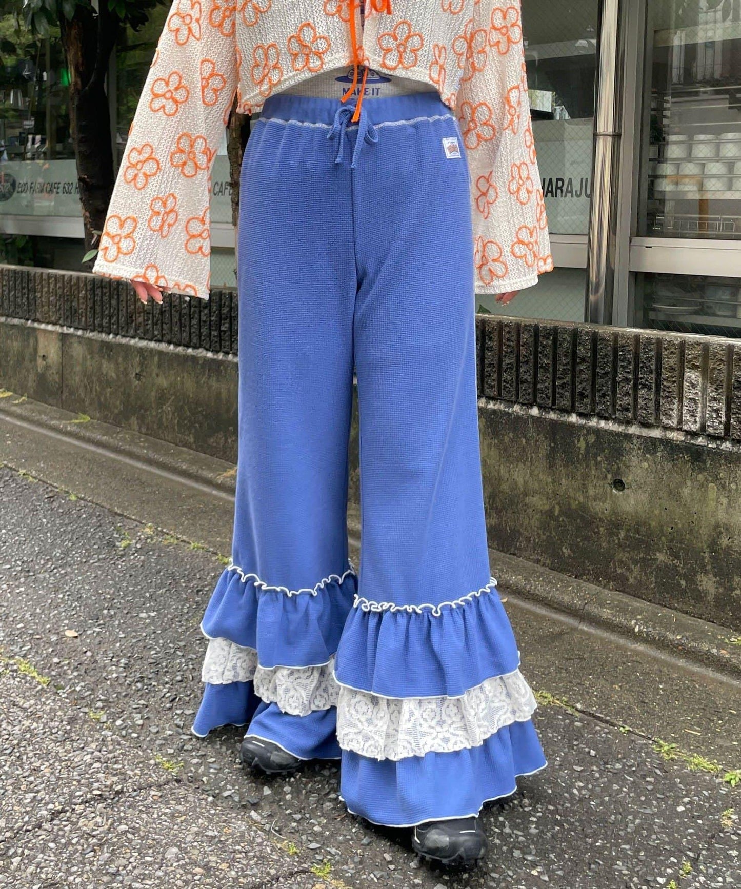 HELLO.SANFRANCISCO 蕾絲荷葉邊華夫格長褲