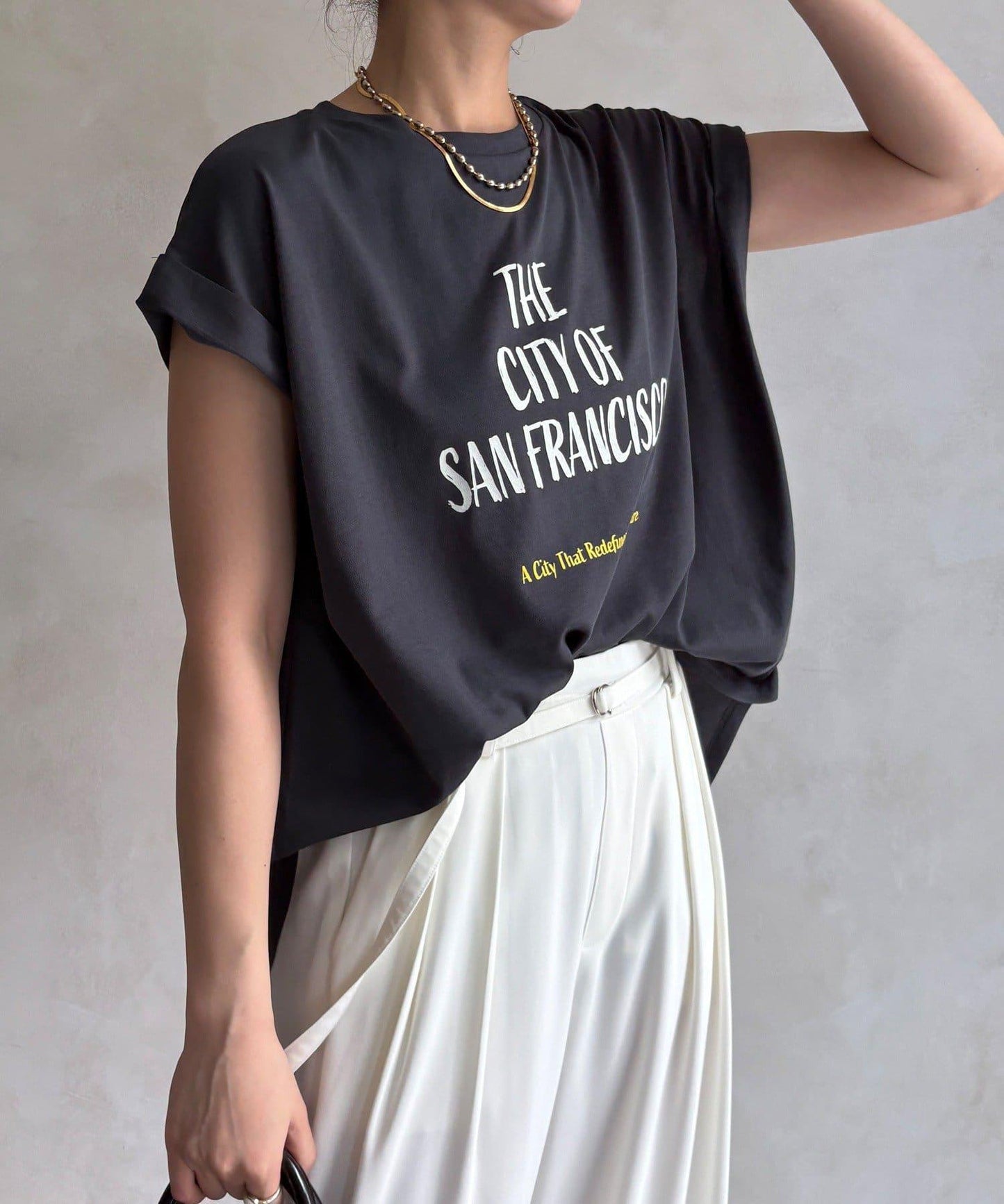 【WEB限定】肩タックプリントTEE