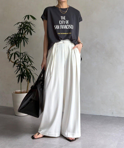 【WEB限定】肩タックプリントTEE