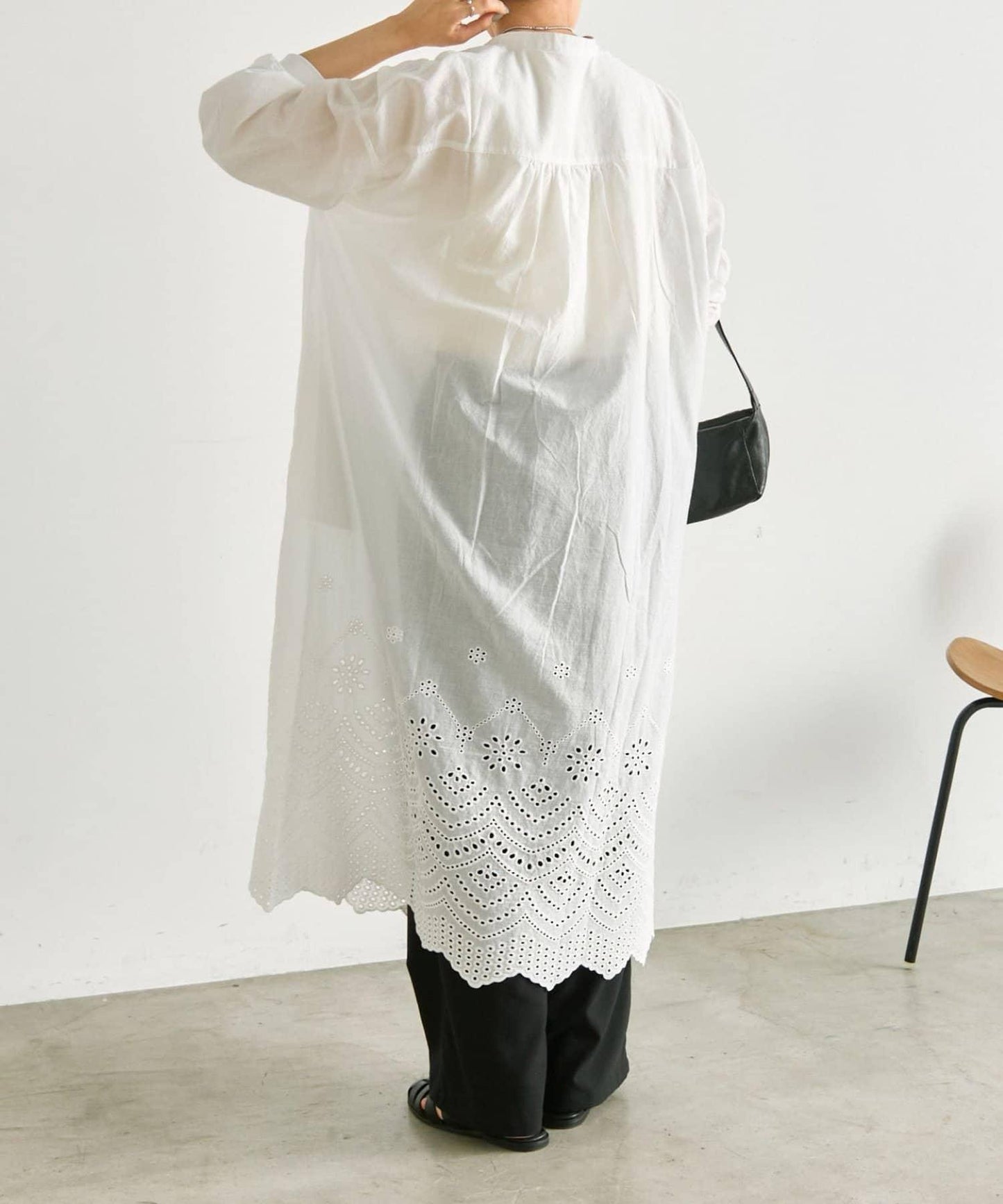 純棉鏤空刺繡連衣裙 SUM1 STYLE