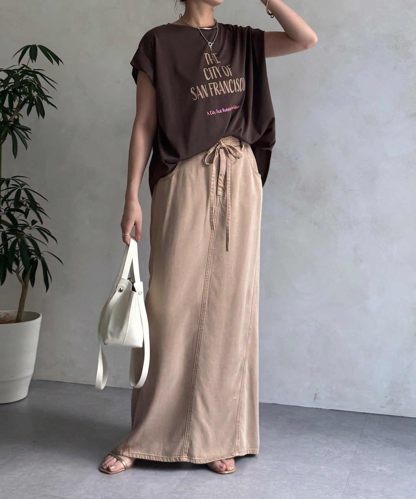 【WEB限定】肩タックプリントTEE