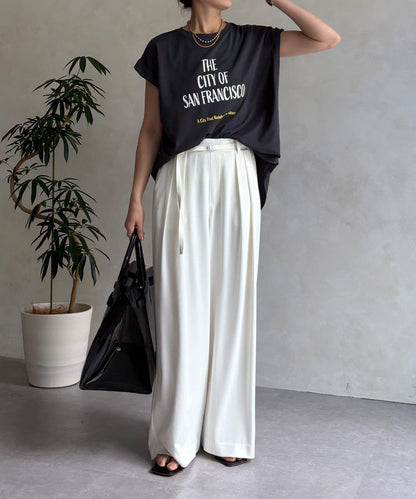 【WEB限定】肩タックプリントTEE