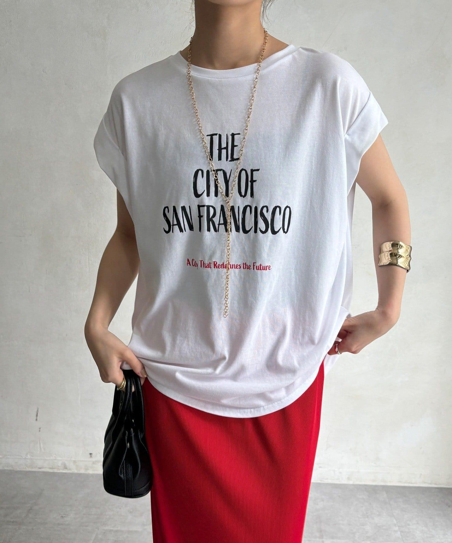 【WEB限定】肩タックプリントTEE