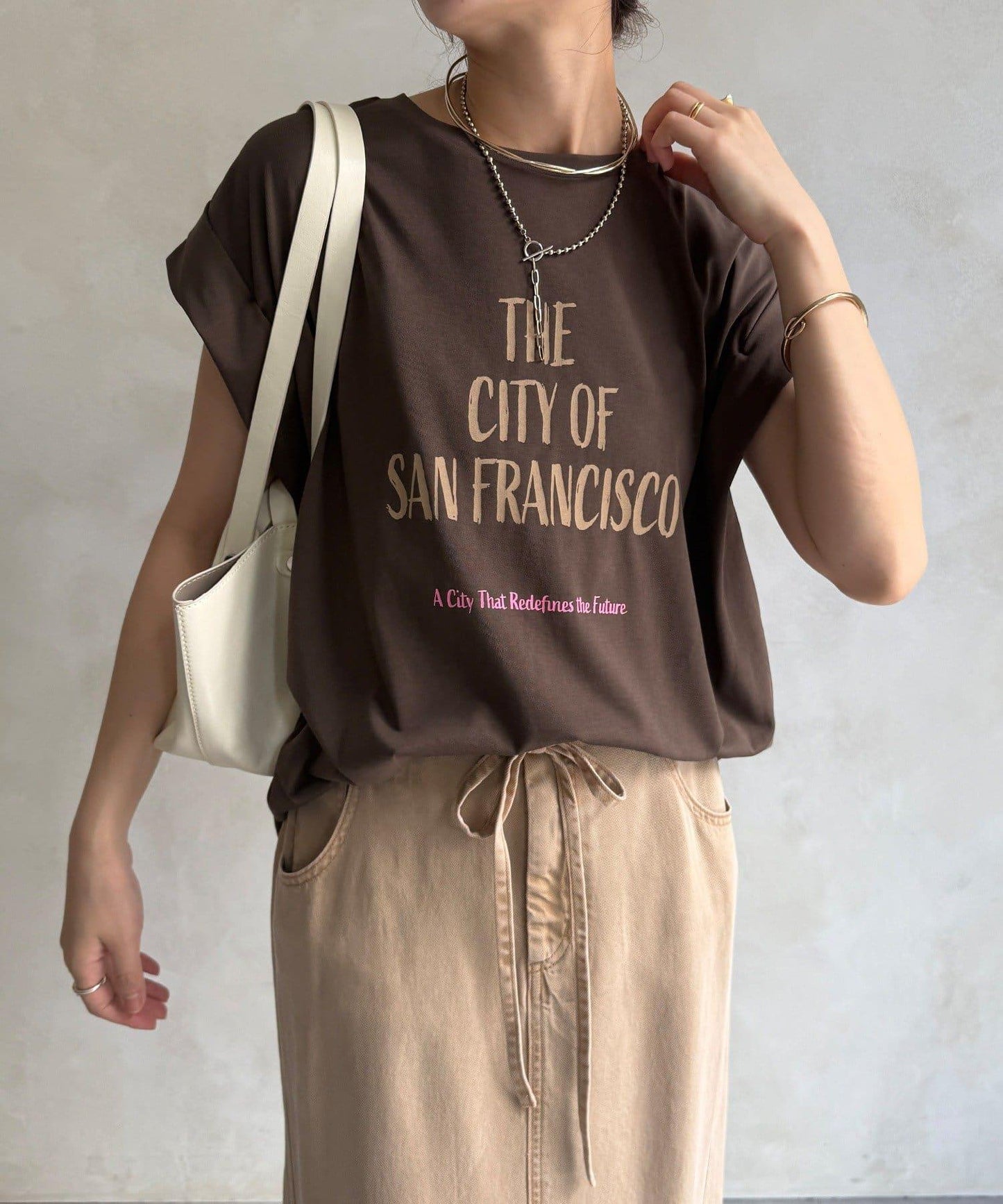 【WEB限定】肩タックプリントTEE