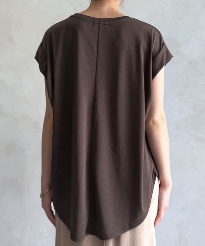 【WEB限定】肩タックプリントTEE