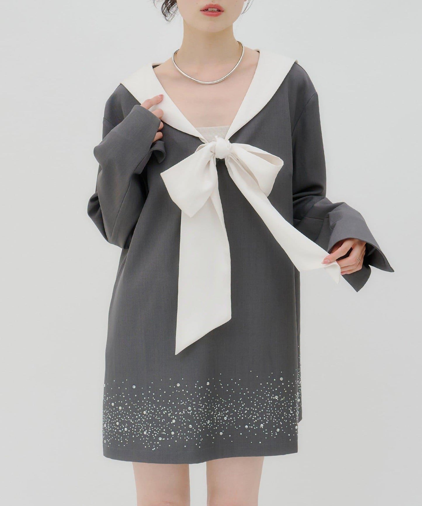 lilium 蝴蝶結迷你連衣裙