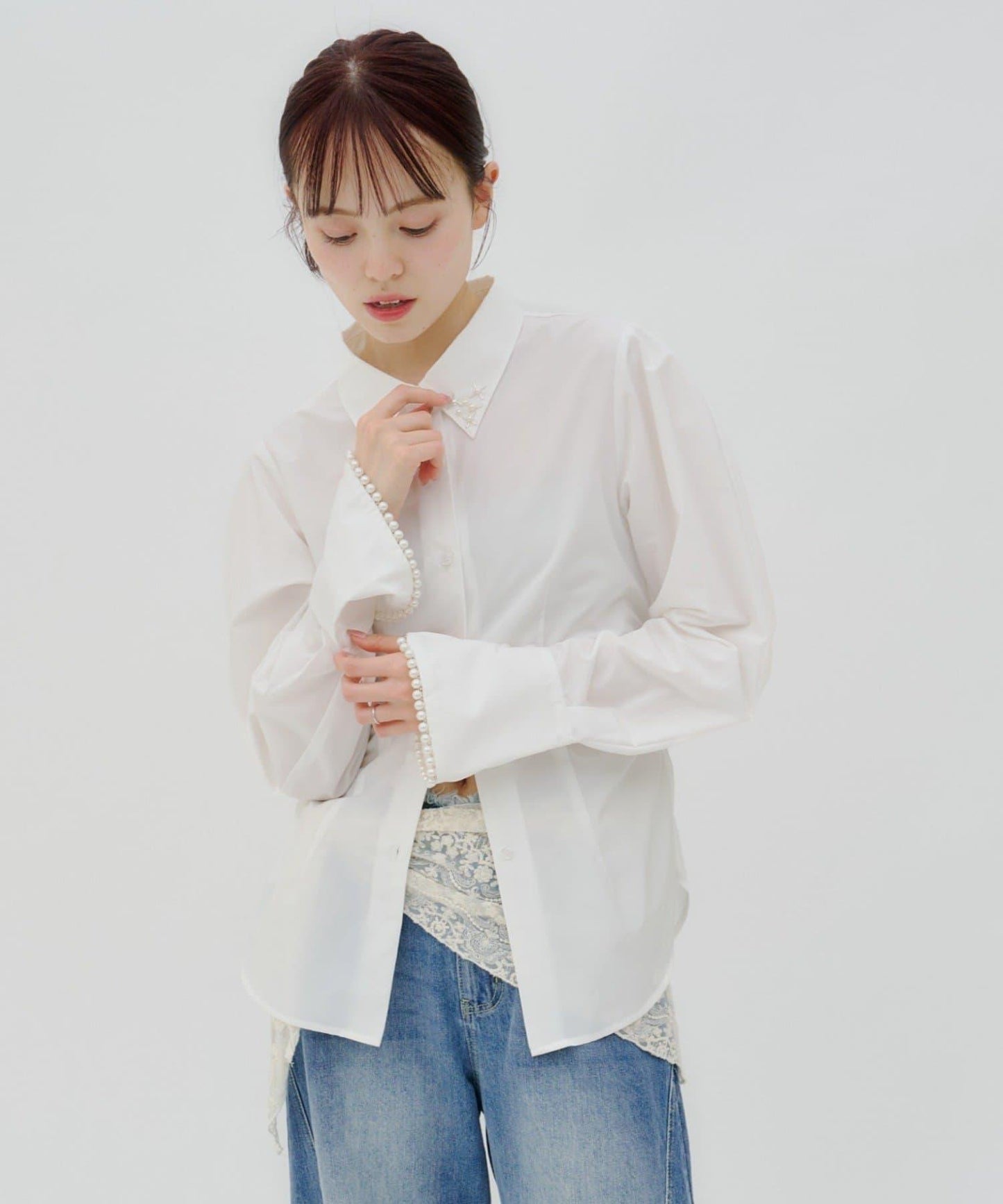 lilium 鑲鑽衣領修身襯衫