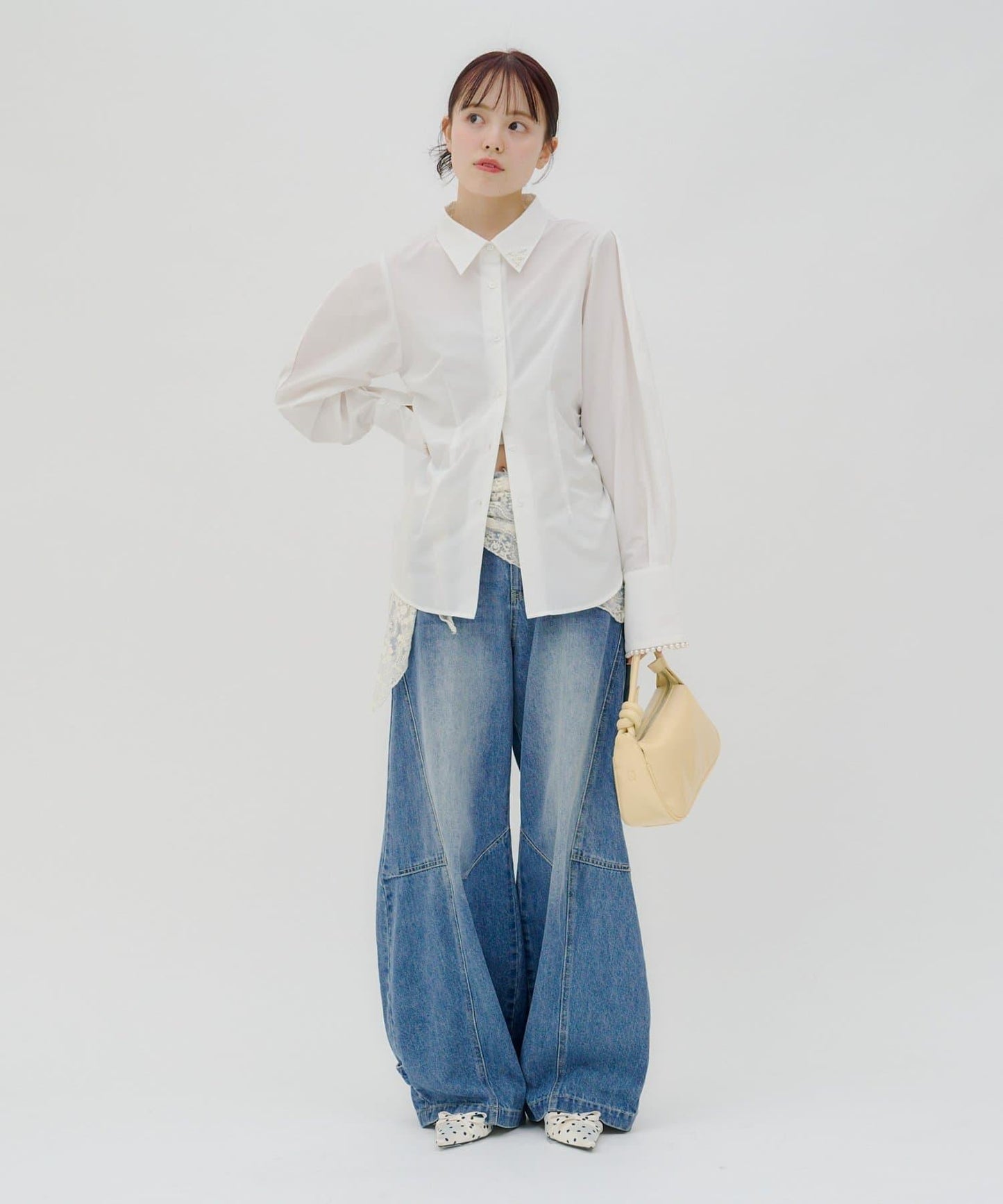 lilium 鑲鑽衣領修身襯衫