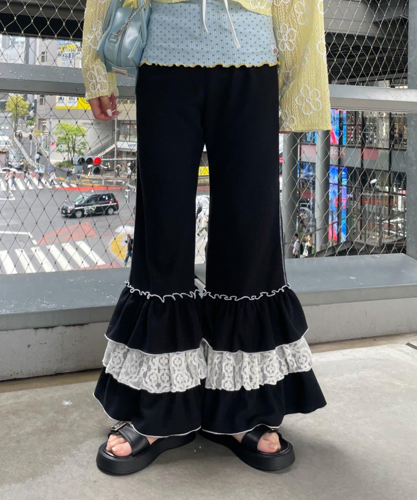 HELLO.SANFRANCISCO 蕾絲荷葉邊華夫格長褲