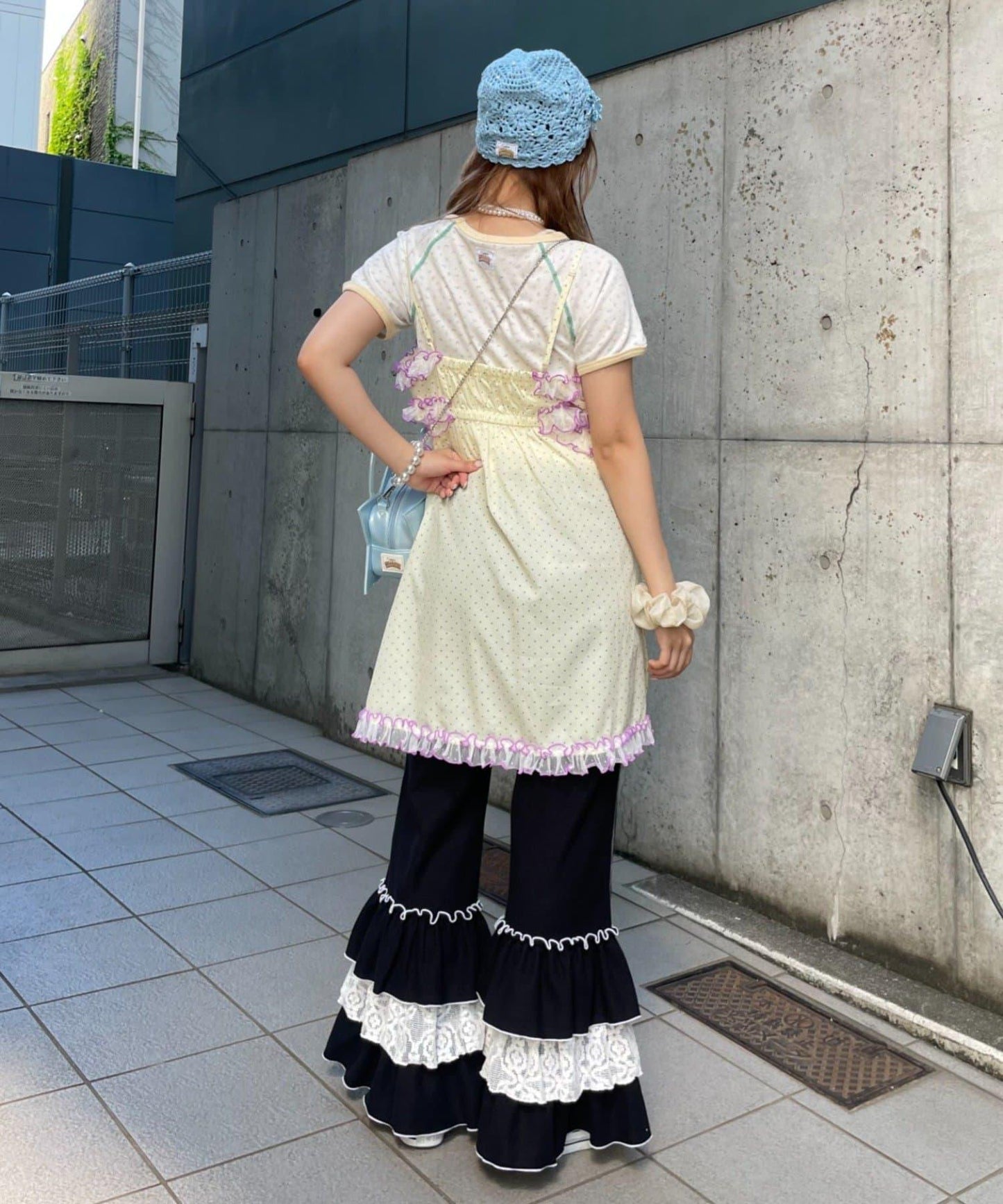 HELLO.SANFRANCISCO 波點蕾絲吊帶連衣裙
