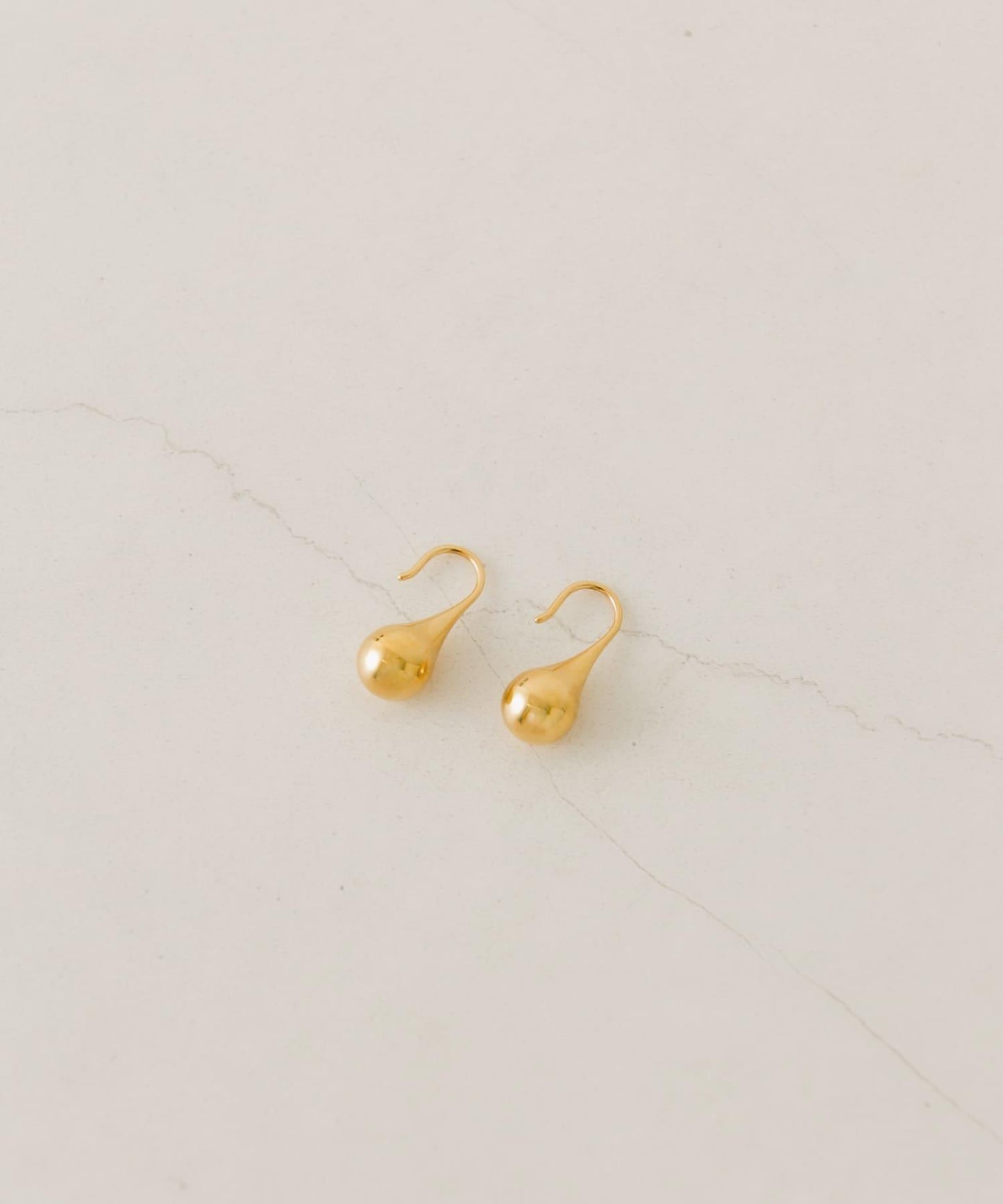 ステンレスドロップフックピアス