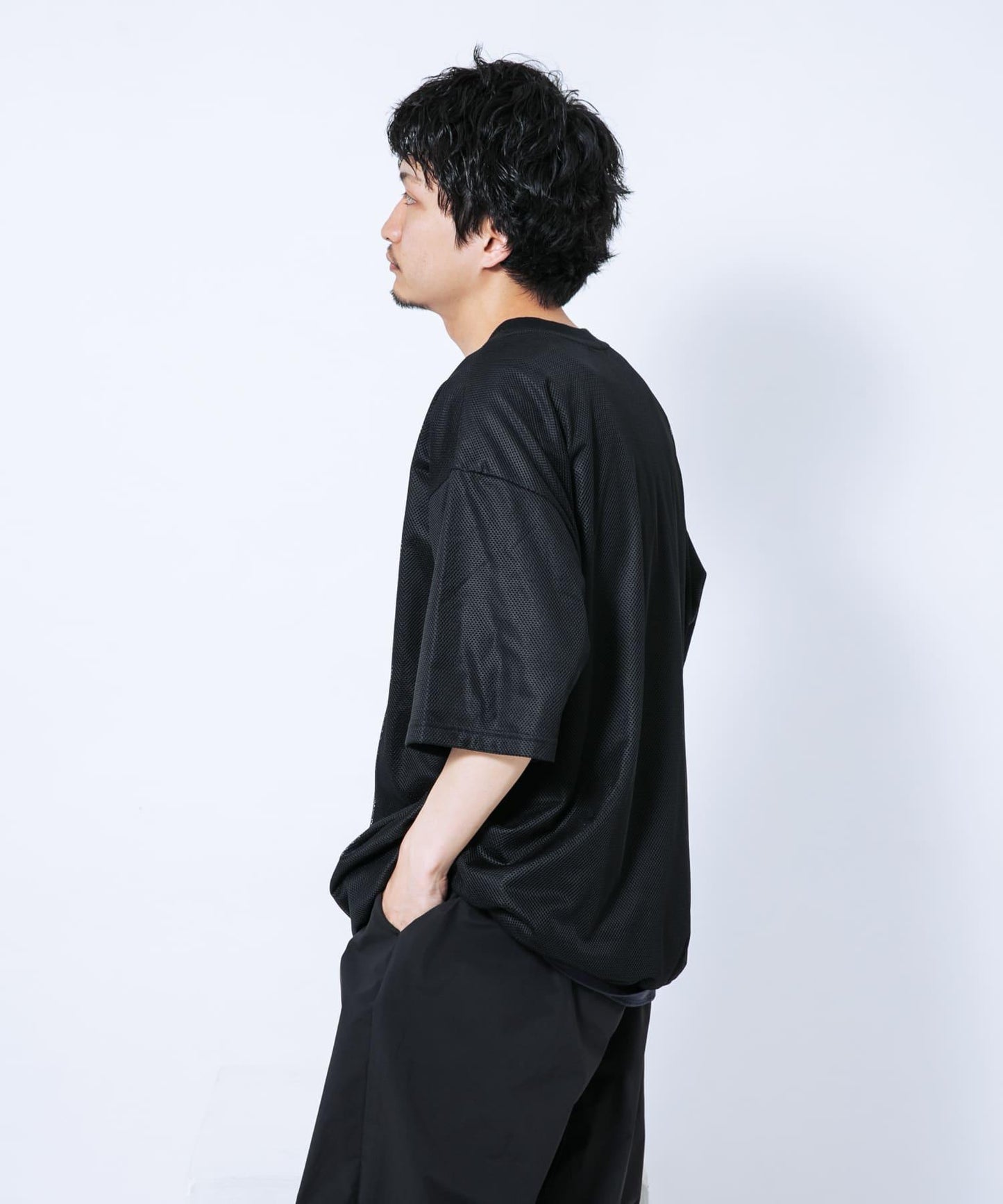『UR TECH ひやサラクール』メッシュレイヤードTシャツ