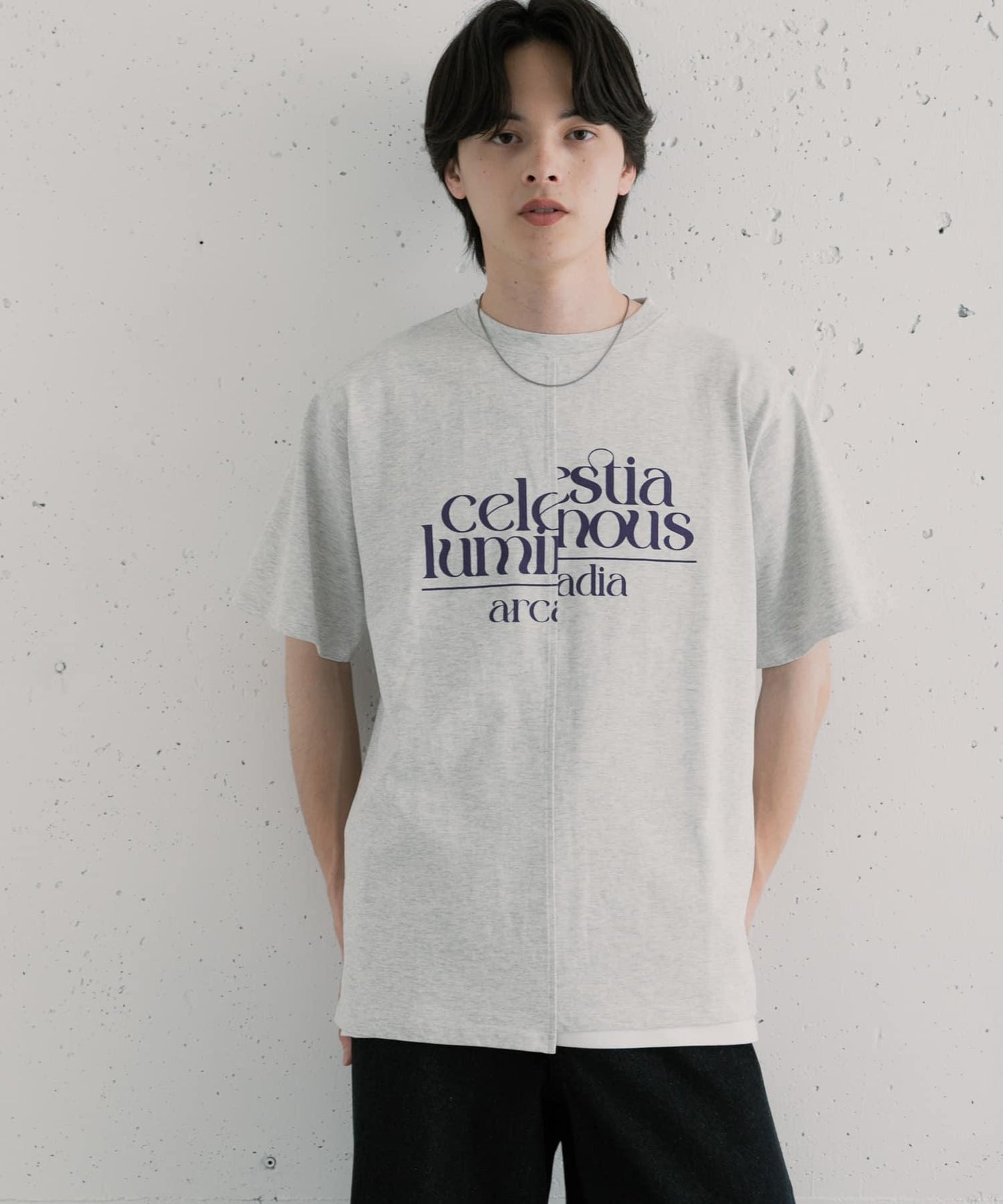 アシメグラフィックショートスリーブTシャツ