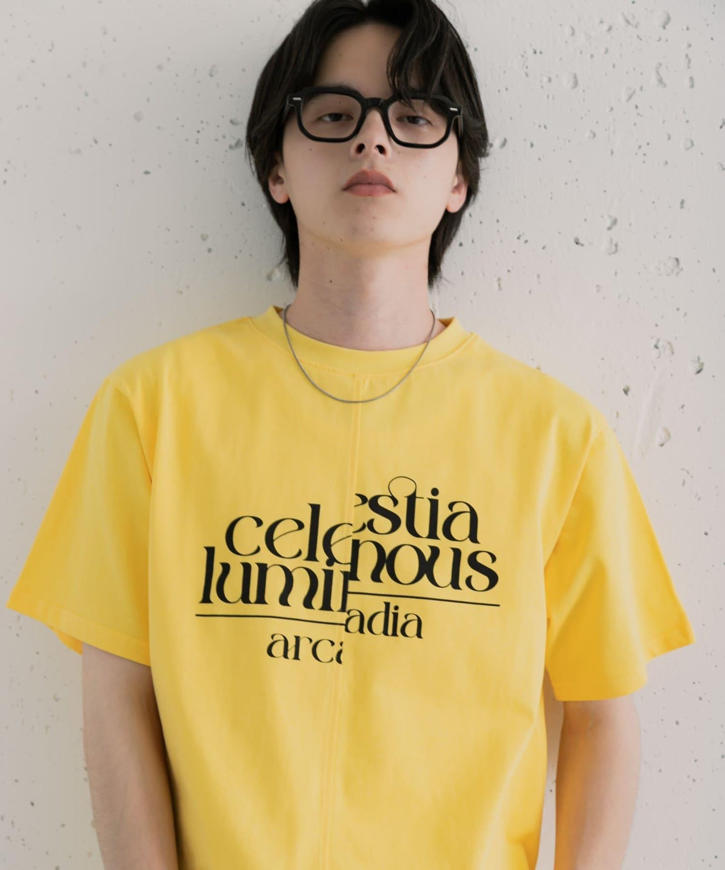 アシメグラフィックショートスリーブTシャツ