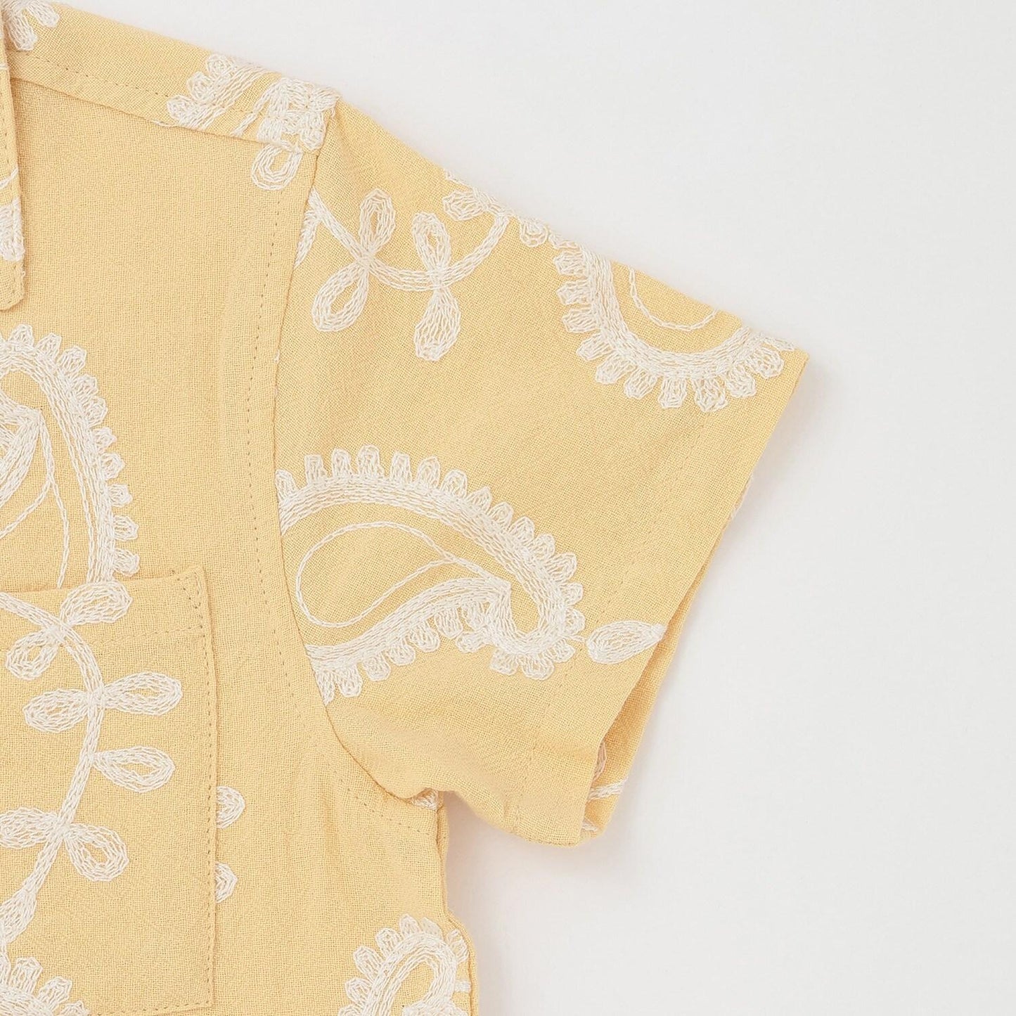 【リンク】ペイズリー刺しゅう開衿シャツ