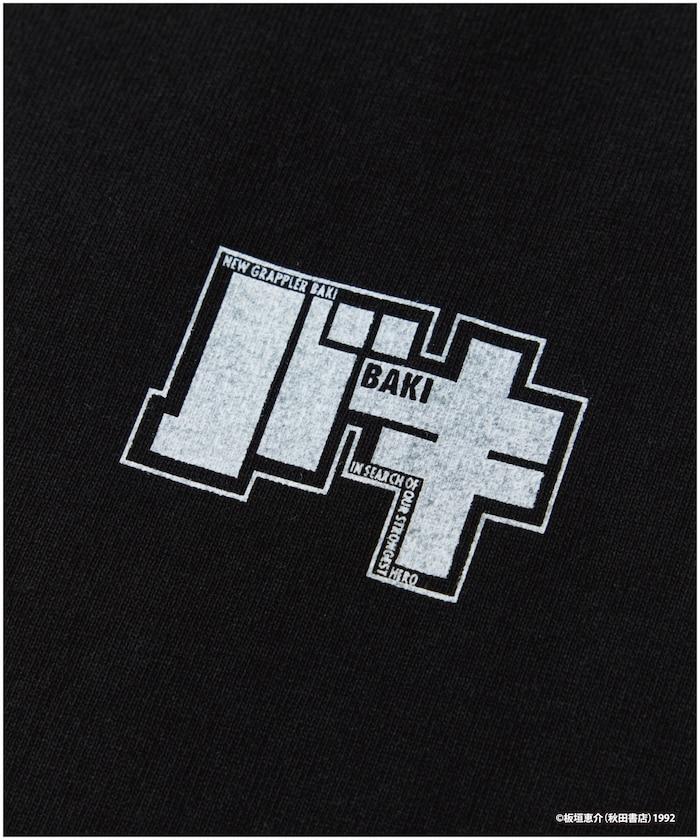刃牙 「究極の暴力vs究極の武」 プリント クルーネック Tシャツ