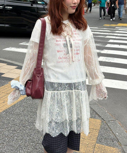 蕾絲連帽罩衫