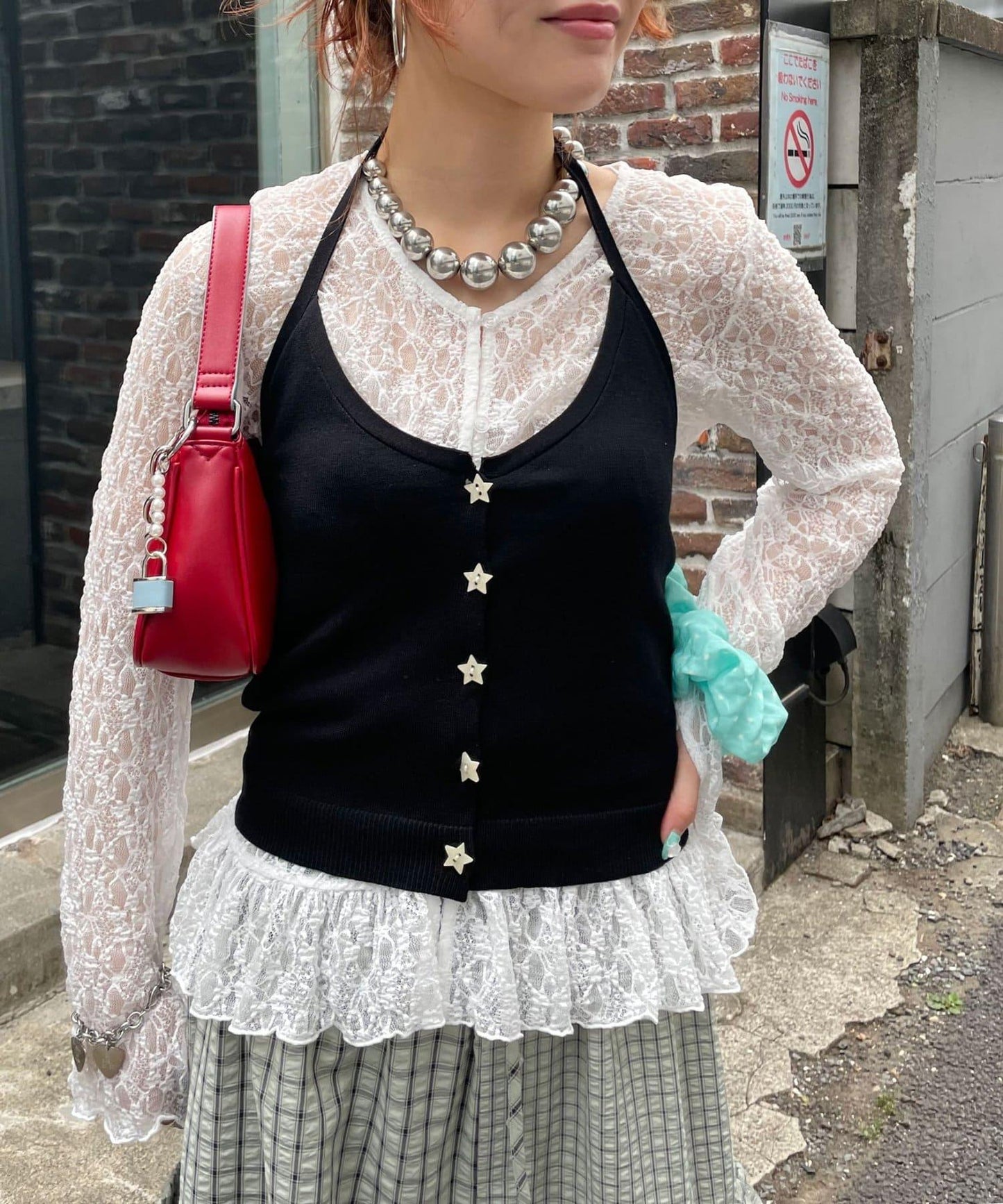 【WEB限定】ホルターネックレイヤードスターボタンキャミソール